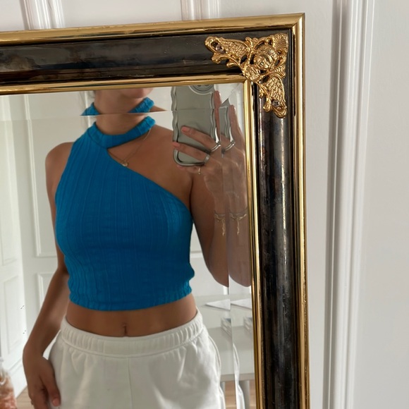 Asymmetrical Blue Top - Picture 3 of 5